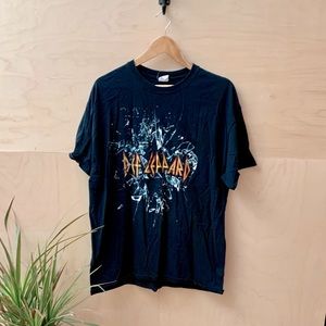 DEF LEPPARD 2016 Welcome to the Edge of your Seat Tour Band Tee Concert T-Shirt